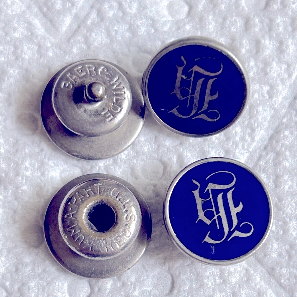 Vintage 1920-30’s Blue Enamel Baer & Wilde Cufflinks with Kum-A-Part Snap Close